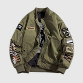 Lässige Baseballjacke mit lockerer Passform und Cartoon-Muster